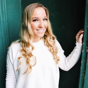 Meet your Posher, Carly